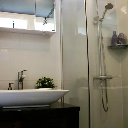 Appartement Modern In Near The Sea *