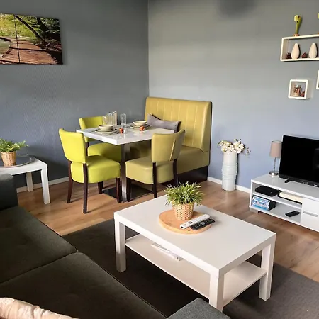 Modern In Near The Sea Apartment *